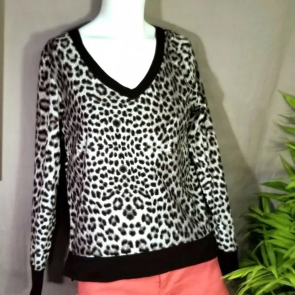 Betsey Johnson Lounge Wear Leopard Print Top